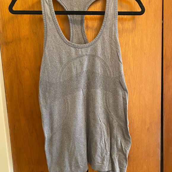 Lululemon Swiftly Tech Tank Sz 6 - Picture 2 of 4